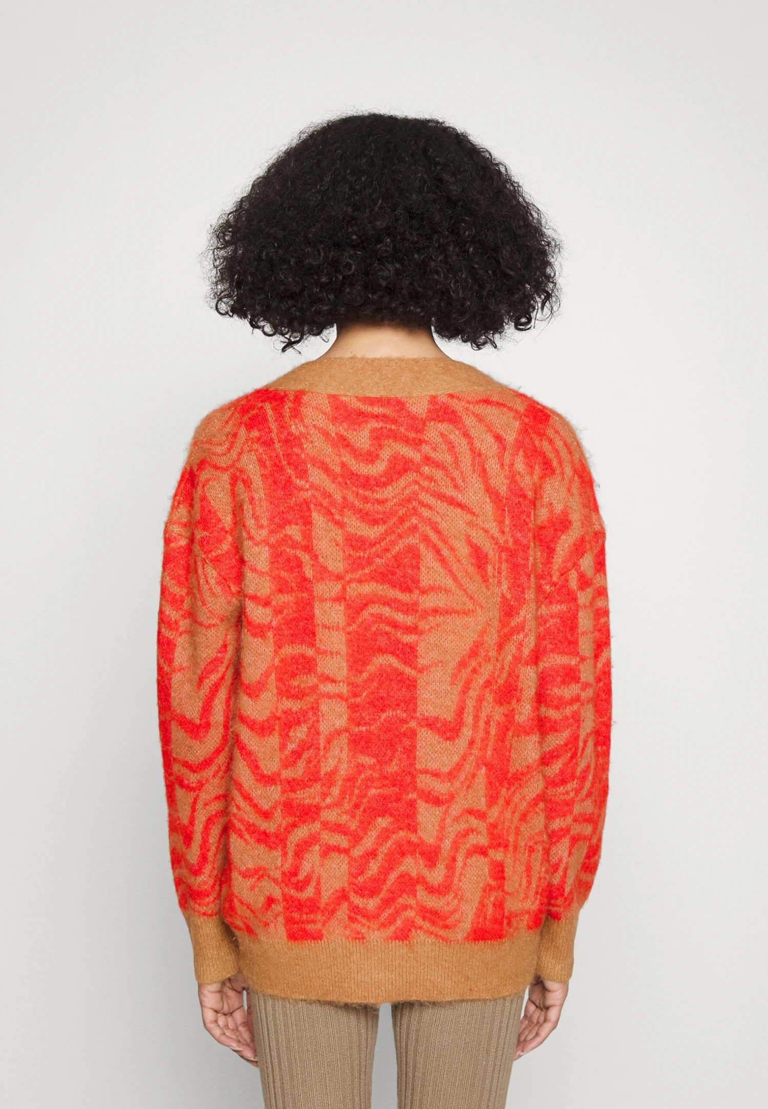 Hugo Sameedia - Cardigan 5 Hugo Sameedia - Cardigan - Image 3