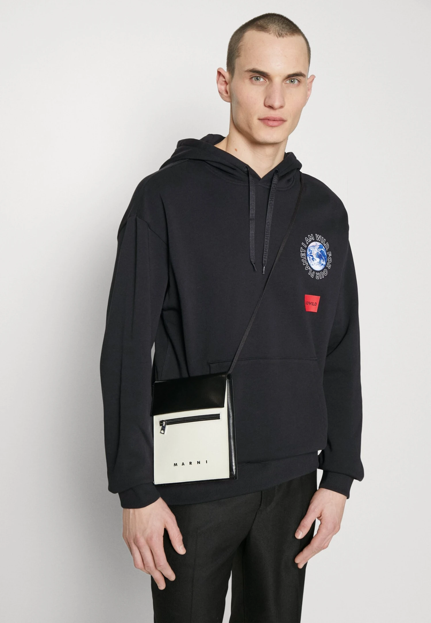 Hugo Dohor - Hoodie - Black 6 Hugo Dohor - Hoodie - Black - Image 4