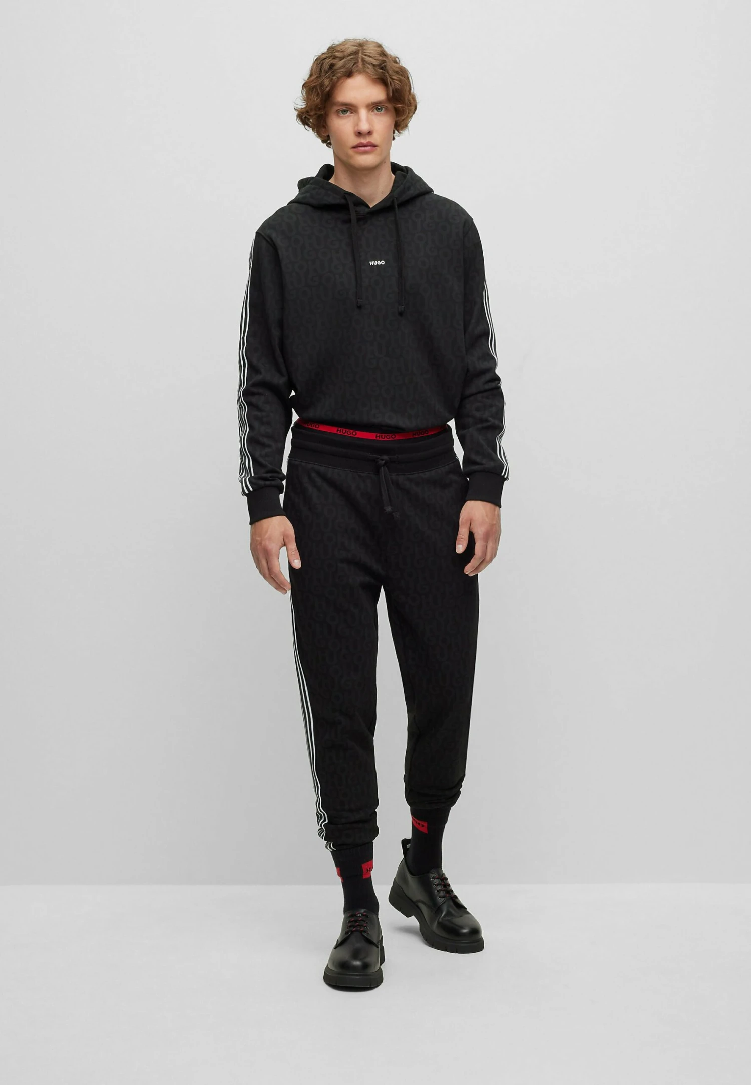 Hugo Disinti - Tracksuit Bottoms - Charcoal 4 Hugo Disinti - Tracksuit Bottoms - Charcoal - Image 2