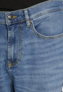 Hugo Straight Leg Jeans - Turquoise/Aqua 11 Hugo Straight Leg Jeans - Turquoise/Aqua -Hugo 6ad4317648304208964173841188a103