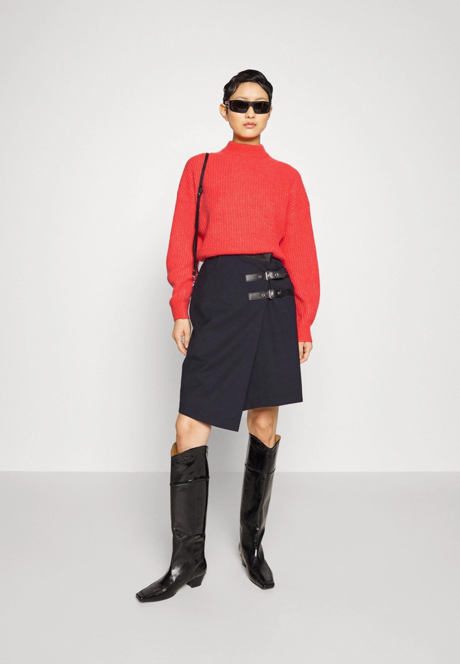 Hugo Sismia - Jumper 4 Hugo Sismia - Jumper - Image 2