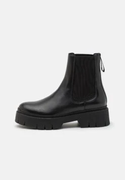 Hugo Kris- Platform Ankle Boots - Black 10 Hugo Kris- Platform Ankle Boots - Black -Hugo 70788660eb8d4814b5442f74cb24a1f3