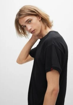 Hugo Labelled - Basic T-Shirt - Black One -Hugo 72703aacc68e4e11b4128be50db9ad43