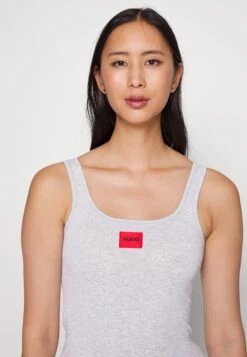 Hugo Vest Label - Undershirt - Medium Grey 11 Hugo Vest Label - Undershirt - Medium Grey -Hugo 753d135bdc8f4f93af98adbe907ad116