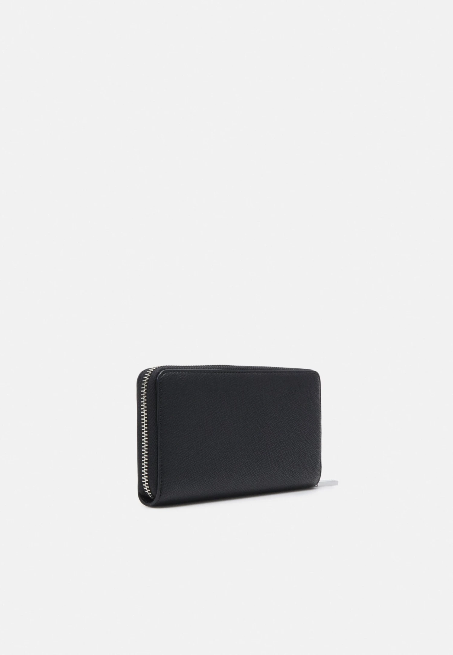 Hugo Chris Ziparound - Wallet - Black 4 Hugo Chris Ziparound - Wallet - Black - Image 2