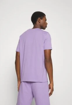 Hugo Dulive - Print T-Shirt - Open Purple -Hugo 7a86398e1da54726be5d5c1cd2612fea
