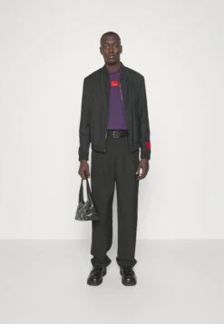 Hugo Diragolino - Basic T-Shirt - Dark Purple 8 Hugo Diragolino - Basic T-Shirt - Dark Purple -Hugo 7bc335e5ea334b56bb7a8d3a2424be65