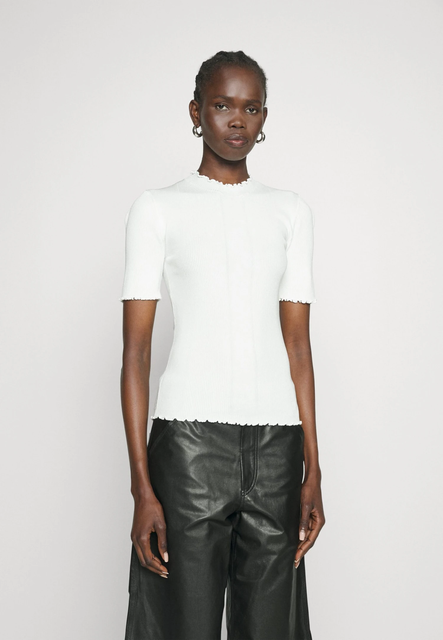 Hugo Swittlona - Jumper - Open White 2 Hugo Swittlona - Jumper - Open White