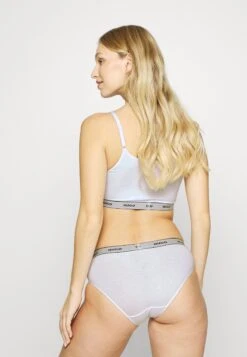 Hugo Triplet Brief Stripe 3 Pack - Briefs - White -Hugo 7f65a6eedcaf4f3eb9a64b1a14e50607