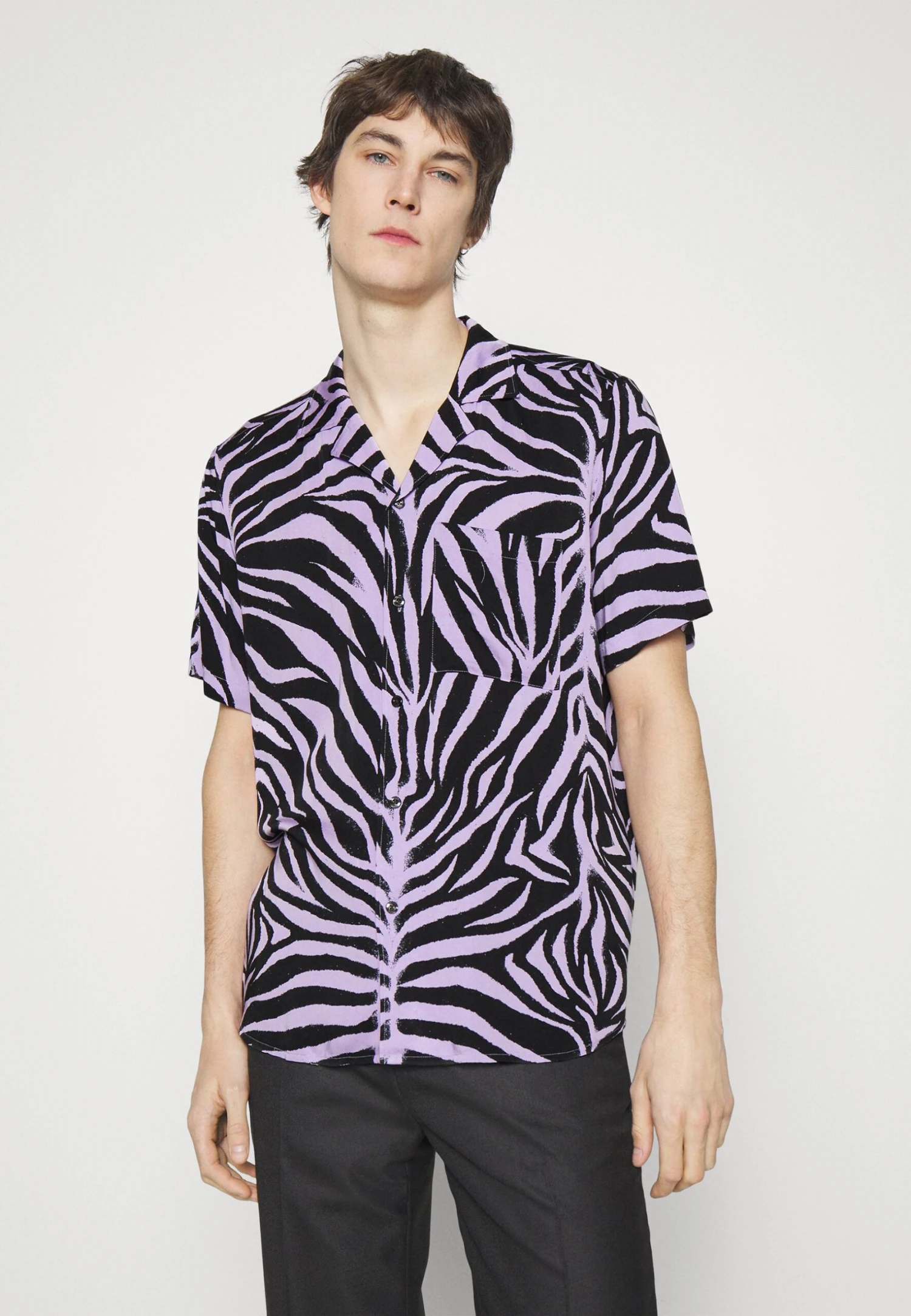Hugo Ellino - Shirt - Open Purple 3 Hugo Ellino - Shirt - Open Purple