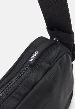 Hugo Ethon Unisex - Across Body Bag - Black -Hugo 8300133003334b0092723f45e1969623