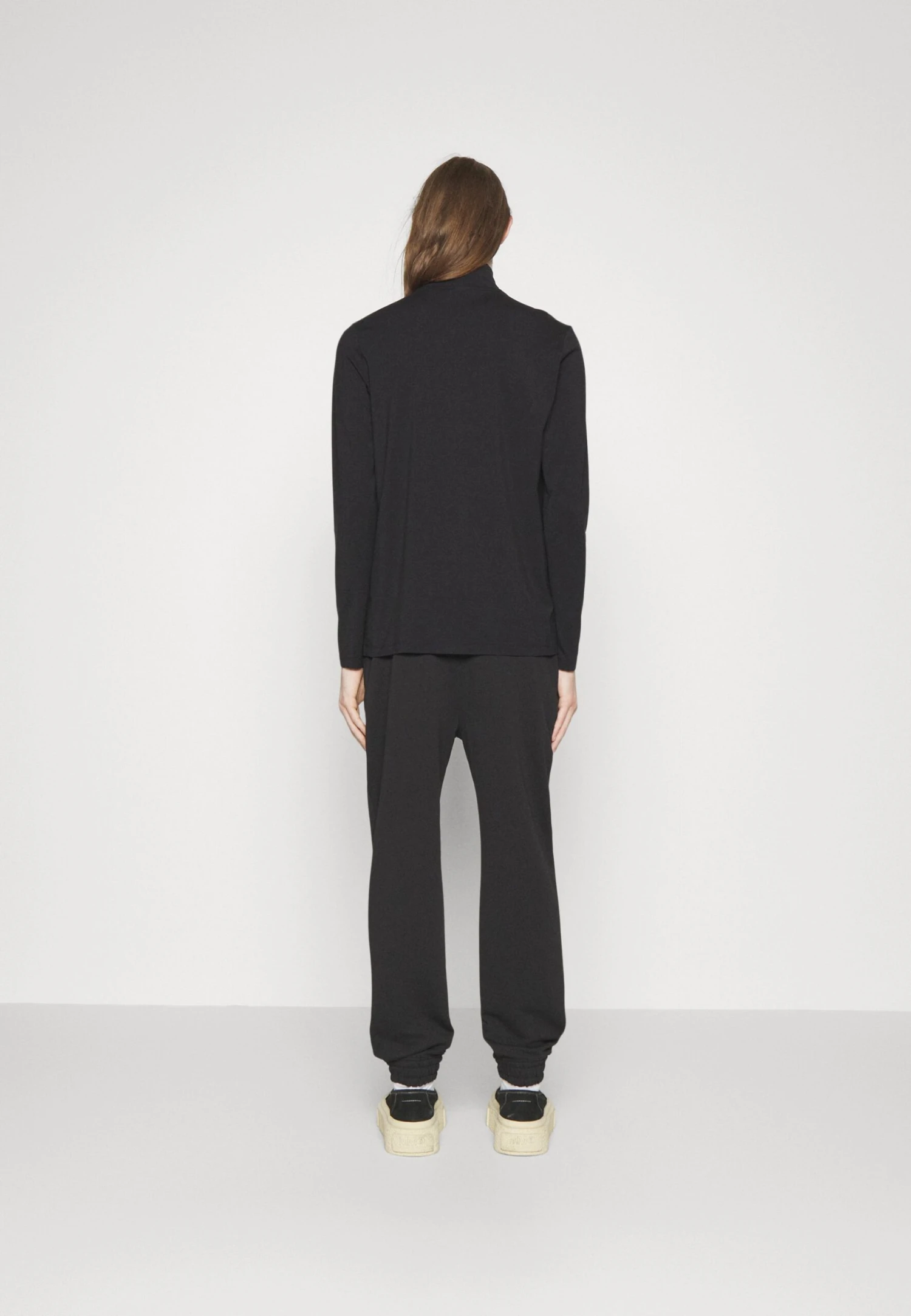 Hugo Dardini - Long Sleeved Top - Black 5 Hugo Dardini - Long Sleeved Top - Black - Image 3