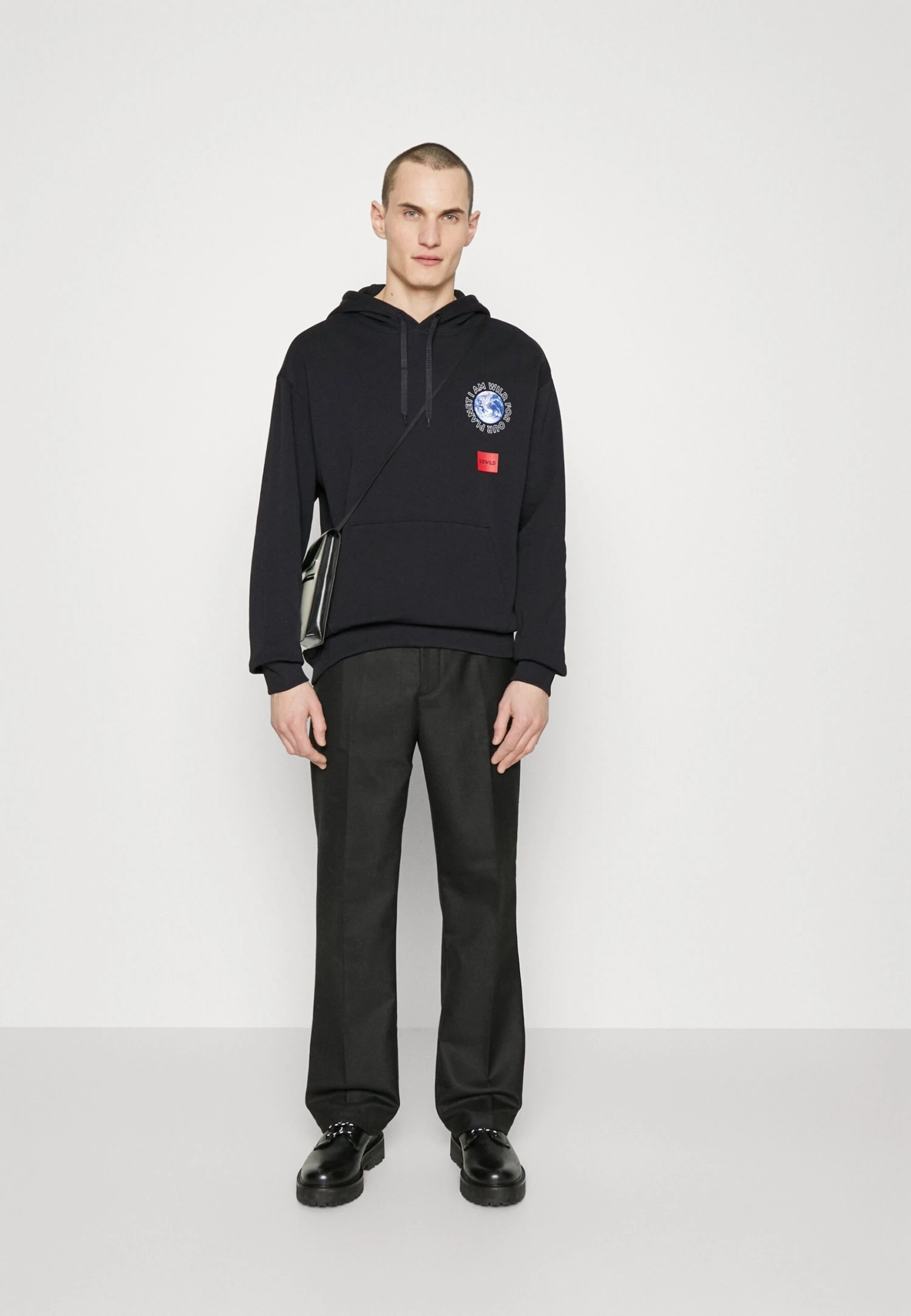 Hugo Dohor - Hoodie - Black 4 Hugo Dohor - Hoodie - Black - Image 2