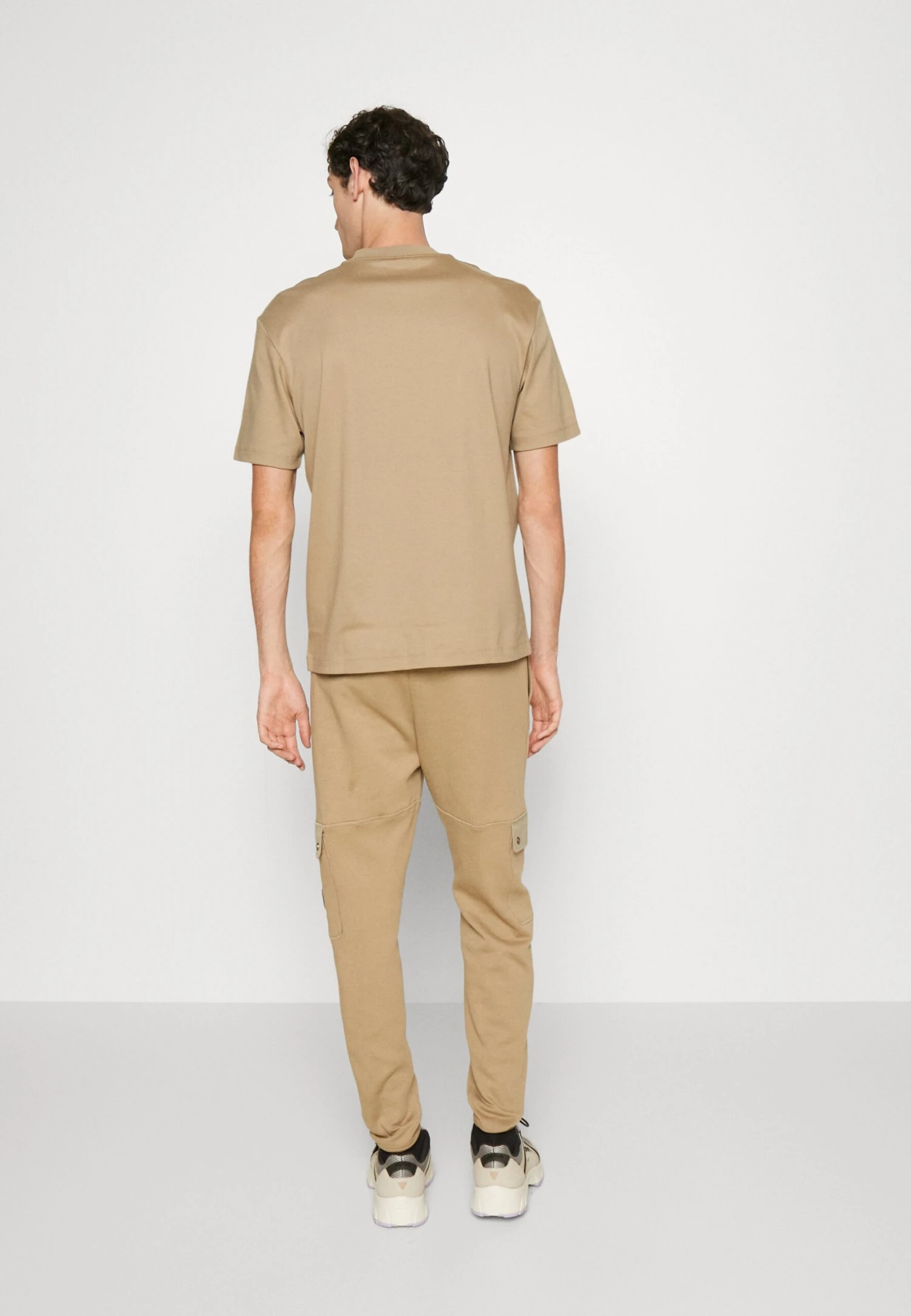 Hugo Dangkang - Tracksuit Bottoms - Open Brown 5 Hugo Dangkang - Tracksuit Bottoms - Open Brown - Image 3