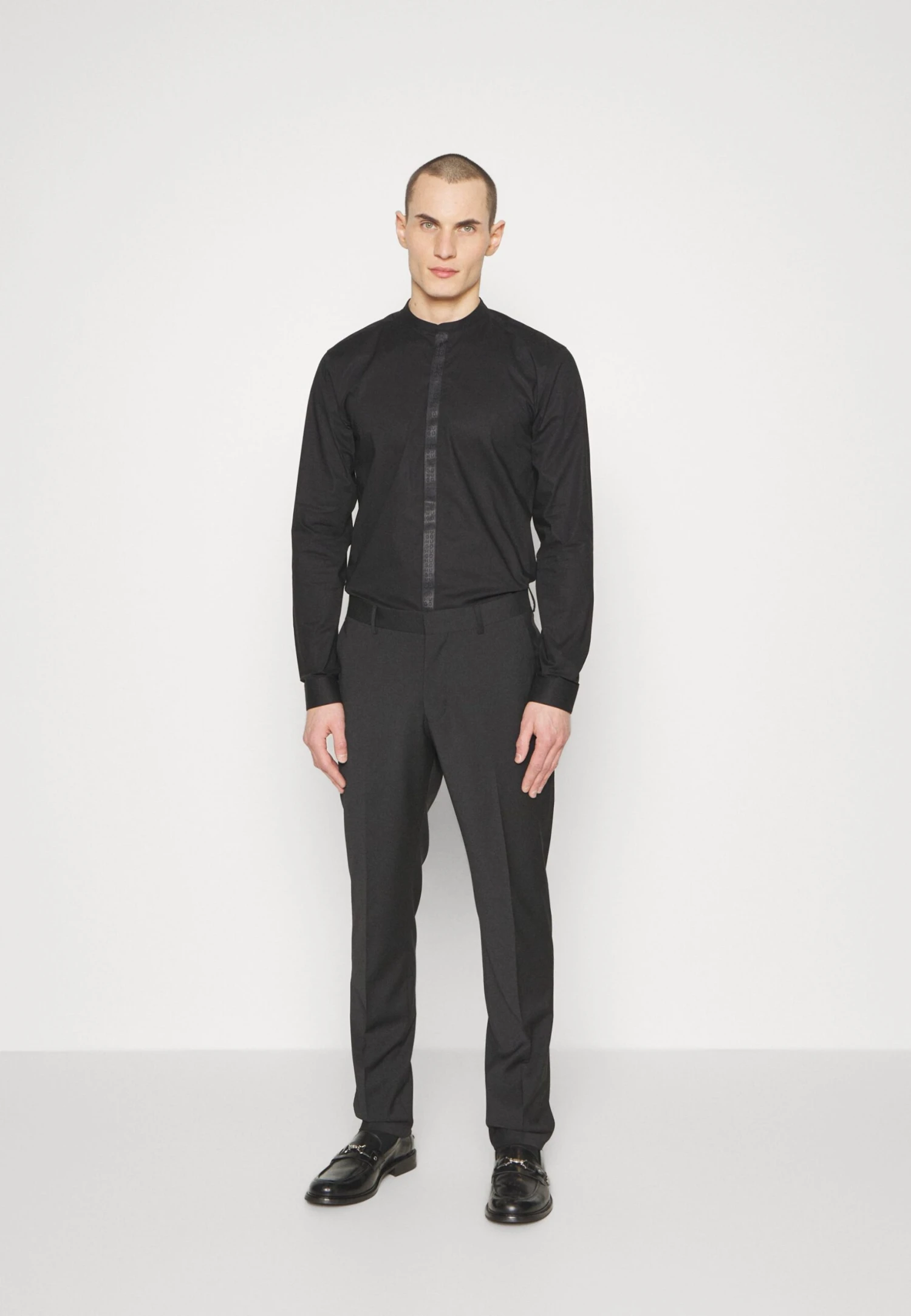 Hugo Enrique - Shirt - Black 4 Hugo Enrique - Shirt - Black - Image 2