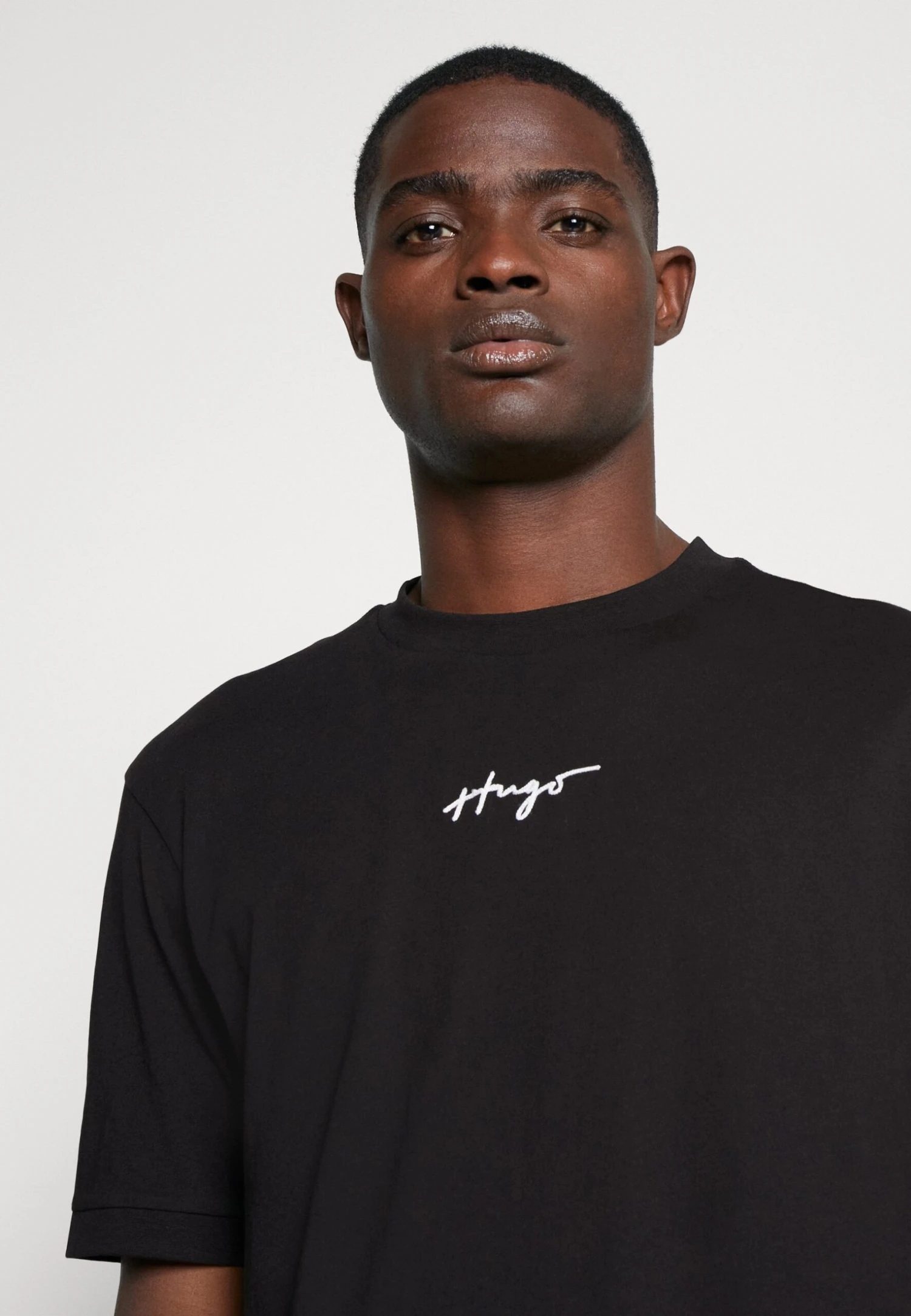 Hugo Dontevideo - Basic T-Shirt - Black 6 Hugo Dontevideo - Basic T-Shirt - Black - Image 4