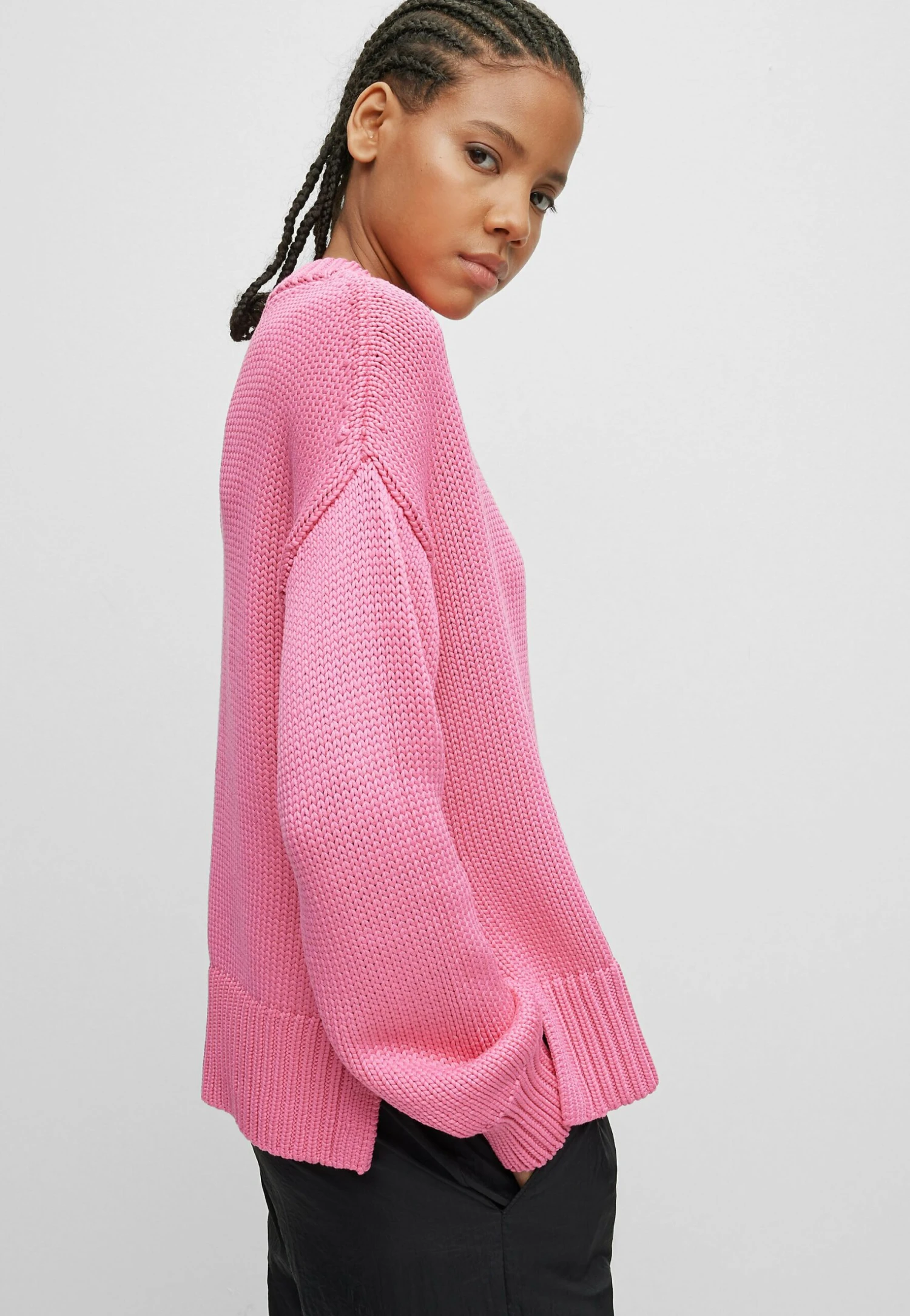 Hugo Smegina - Jumper 6 Hugo Smegina - Jumper - Image 4