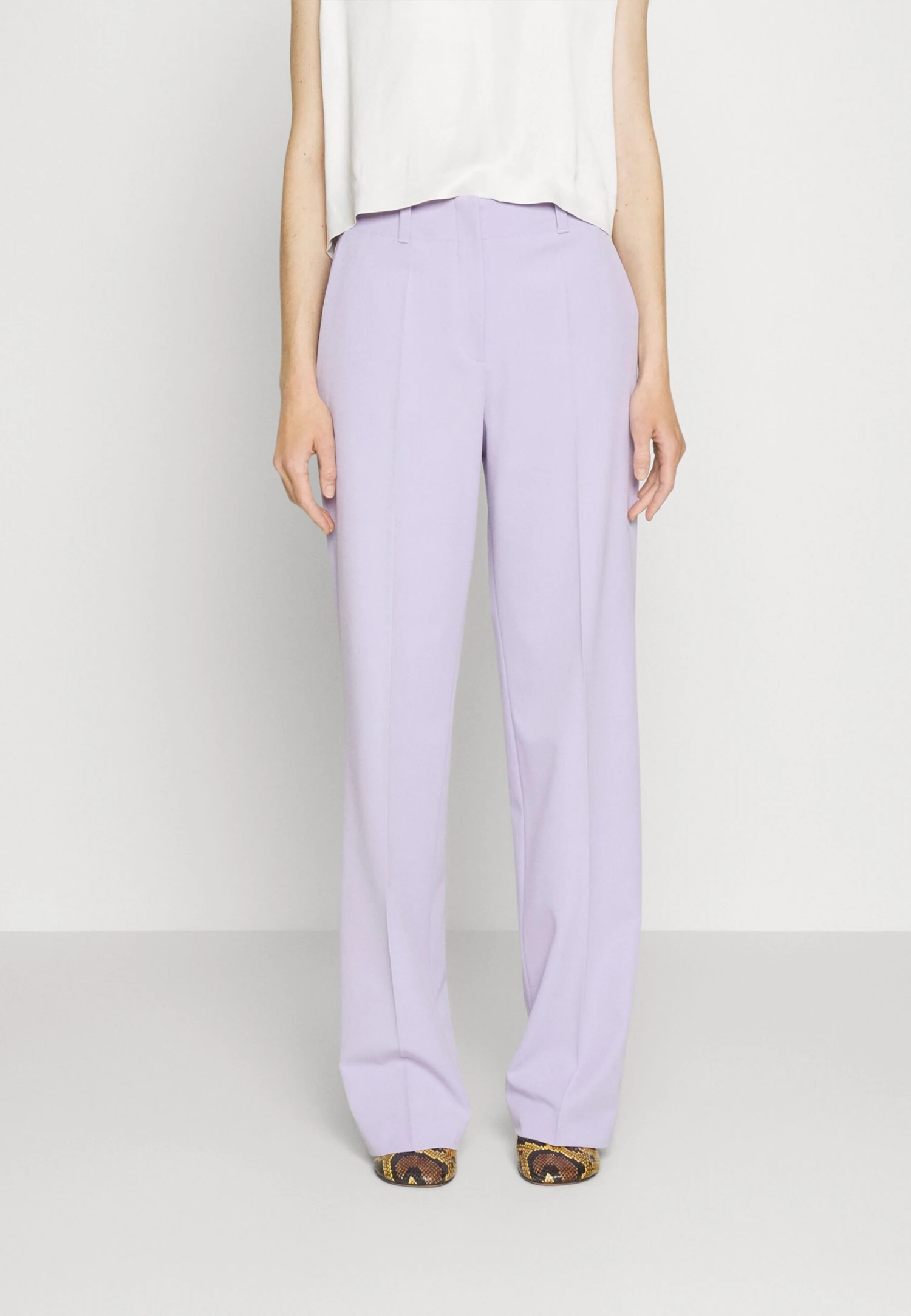 Hugo Hulana - Trousers - Light Pastel Purple 3 Hugo Hulana - Trousers - Light Pastel Purple