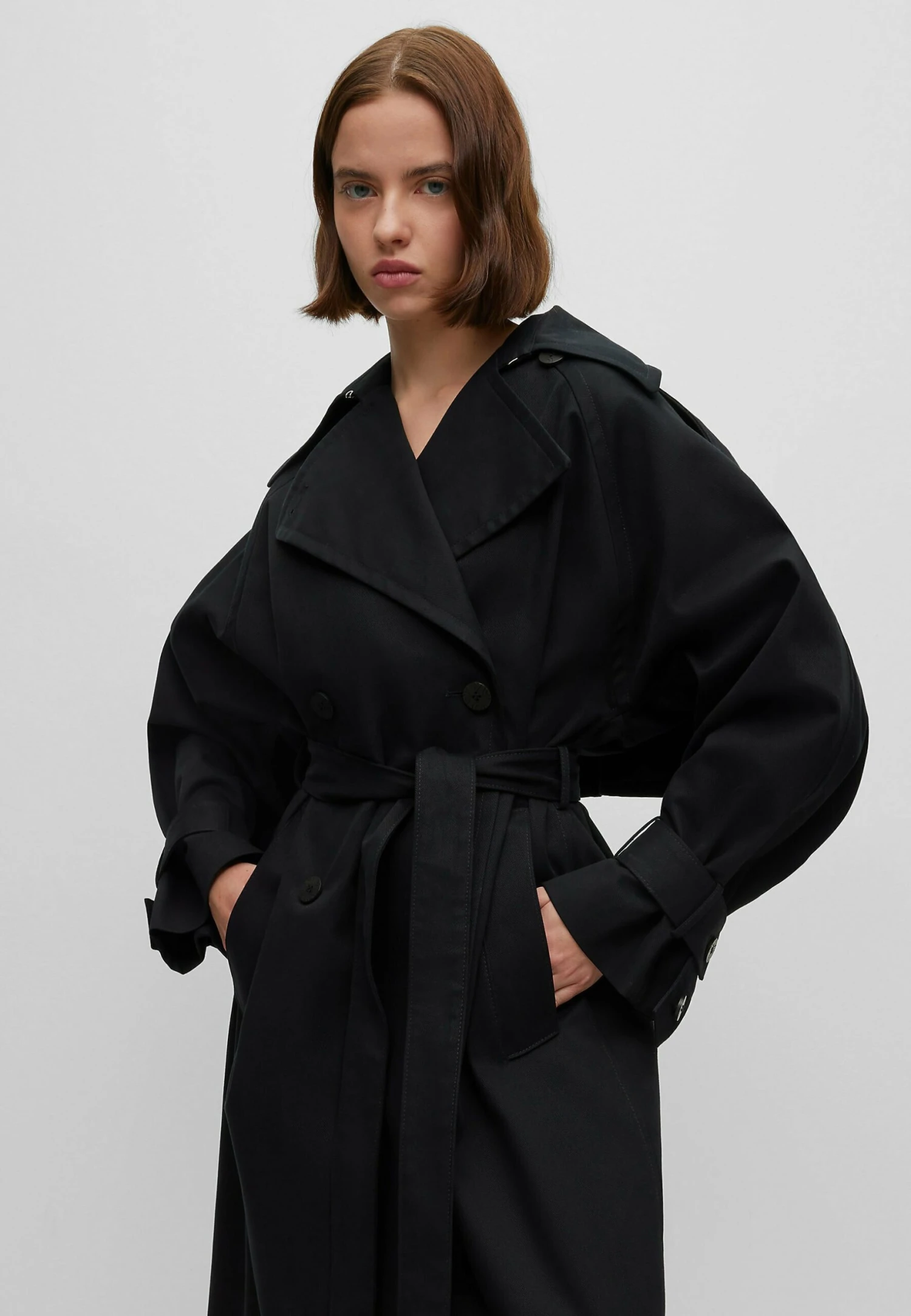 Hugo Mannika - Trenchcoat - Black One 6 Hugo Mannika - Trenchcoat - Black One - Image 4