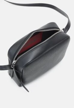 Hugo Mel Crossbody - Across Body Bag - Black -Hugo 8fa499ddd45346d394e8ad8e14b36046