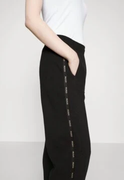 Hugo Nagiri - Tracksuit Bottoms 13 Hugo Nagiri - Tracksuit Bottoms -Hugo 933efaeecf3047fa9921eb37d1e527e2