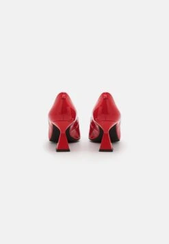 Hugo Rebecca - Classic Heels - Red -Hugo 9745e92fd3d34588a7e40bc14df5bebb