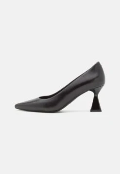 Hugo Rebecca- Classic Heels - Black -Hugo 97d634dc26fe4159990e297a7de88b14