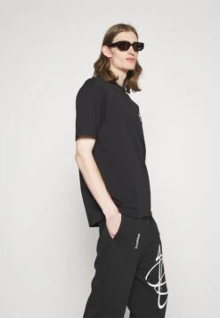 Hugo Dampeggio - Print T-Shirt - Black -Hugo 982d1f35afc04e69b5208efc8e635051