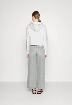 Hugo Nemolia - Hoodie - Open Miscellaneous -Hugo 9aa03449c8f44fa098e050a40aa60c4d