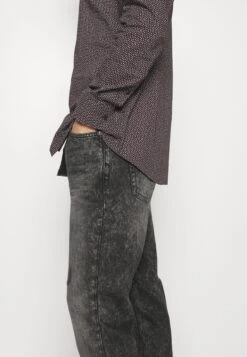 Hugo Slim Fit Jeans - Charcoal 13 Hugo Slim Fit Jeans - Charcoal -Hugo 9ae6a8614c7d4fdfaf25ad7e1f738bc6