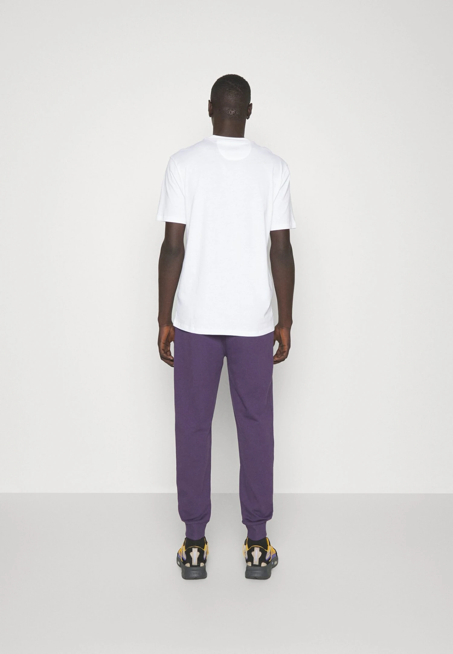 Hugo Print T-Shirt - White 5 Hugo Print T-Shirt - White - Image 3