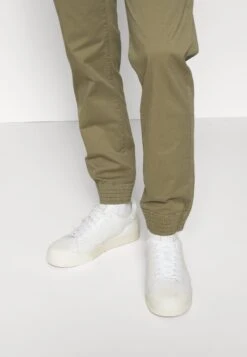 Hugo Davidon - Trousers - Open Green -Hugo 9d89f310046b4de8a356cf31fe63c0b0