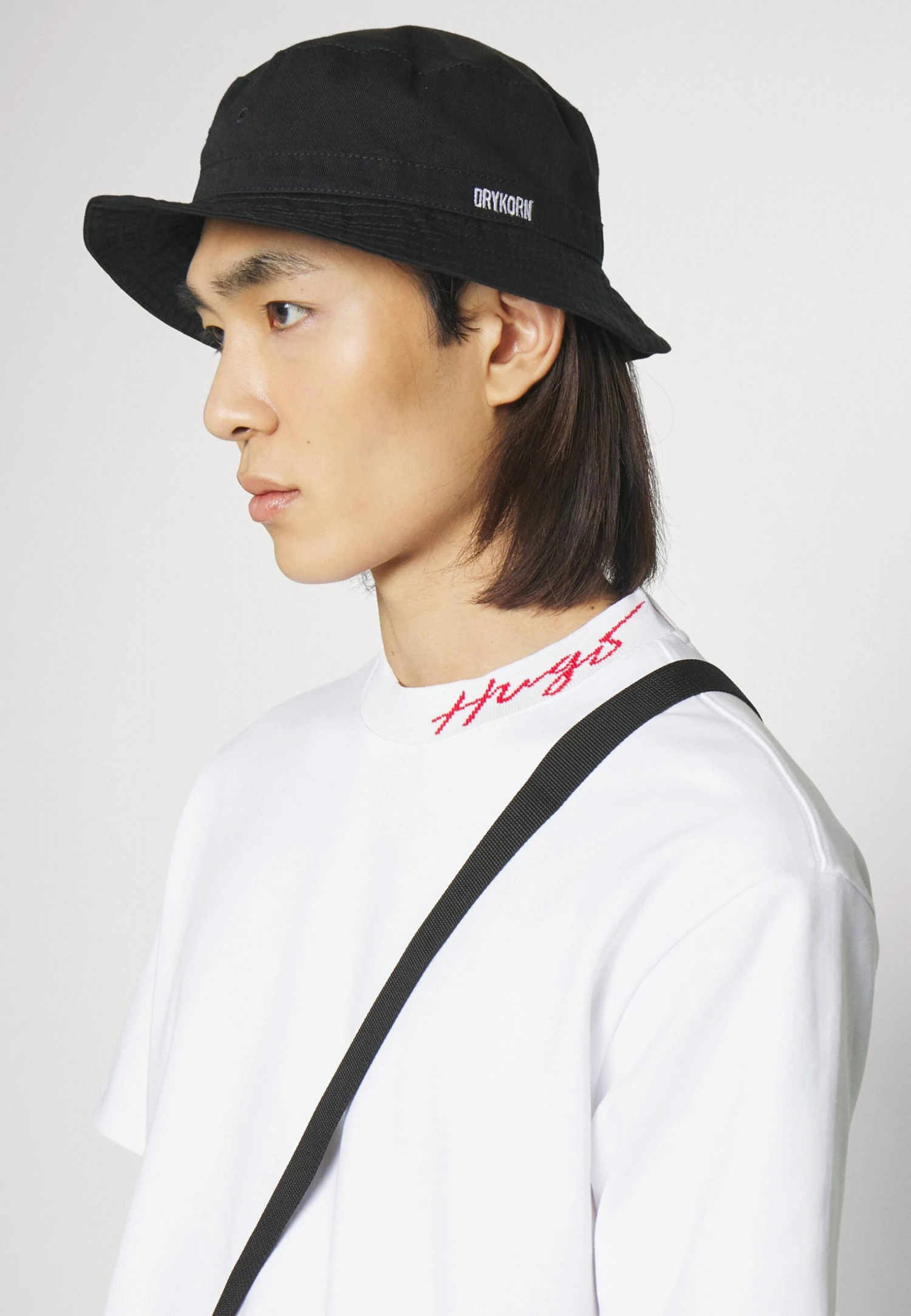 Hugo Demming - Basic T-Shirt - White 6 Hugo Demming - Basic T-Shirt - White - Image 4