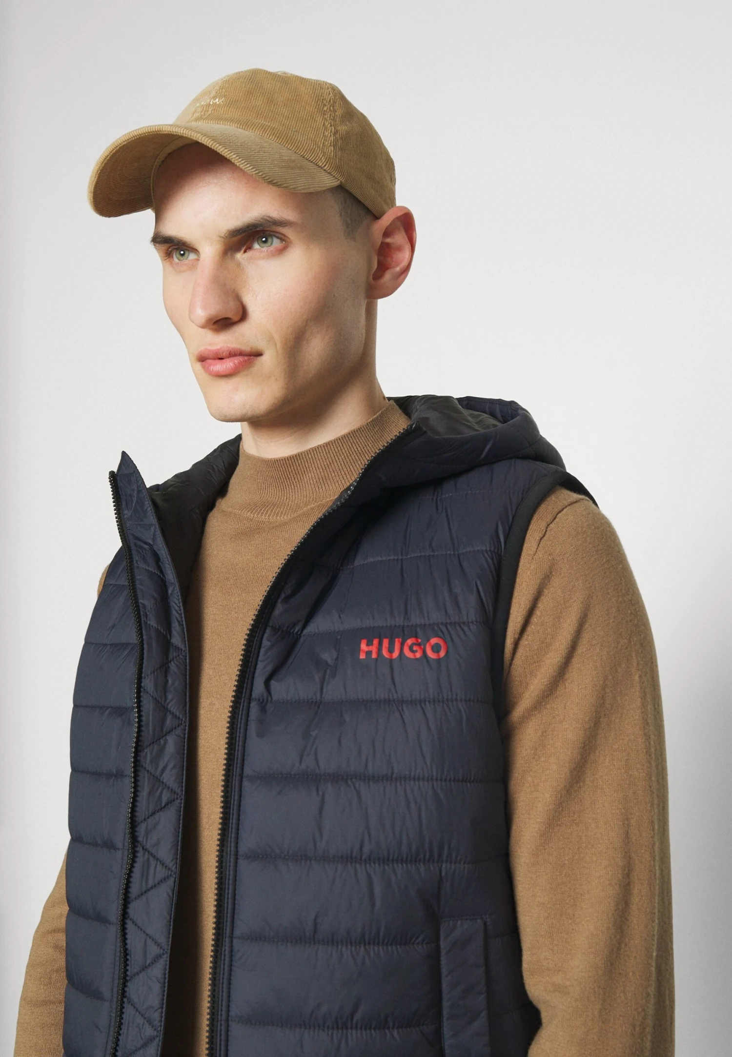 Hugo Beneto - Waistcoat - Dark Blue 6 Hugo Beneto - Waistcoat - Dark Blue - Image 4