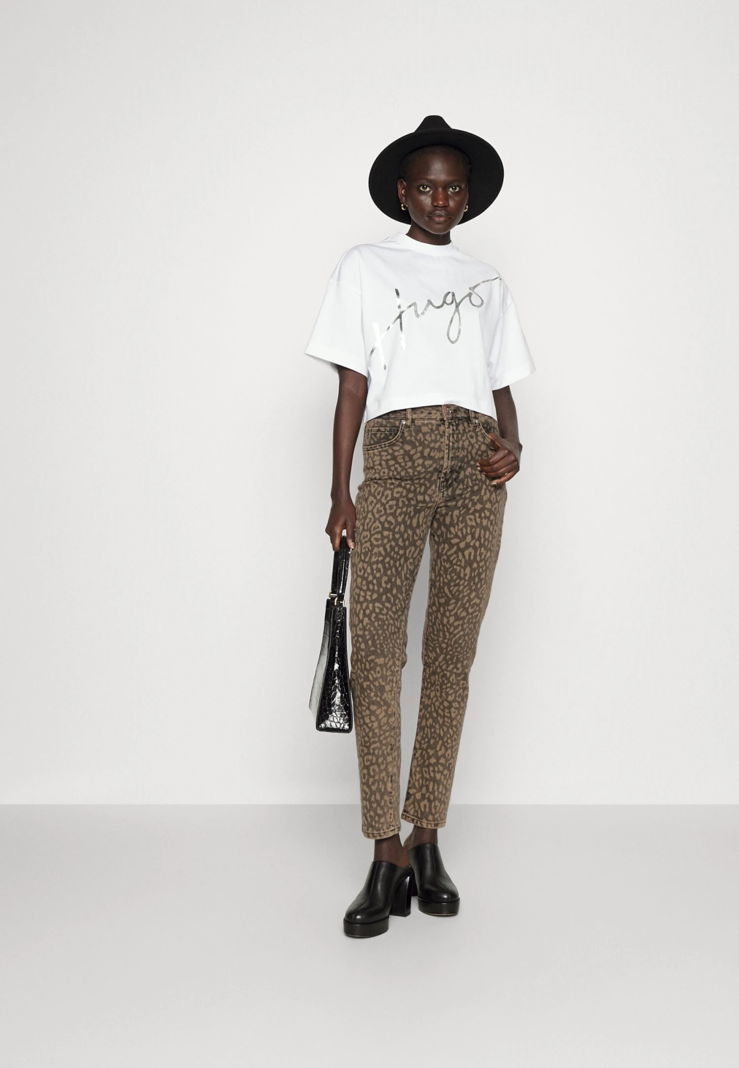 Hugo Jeans Skinny Fit - Dark Grey 4 Hugo Jeans Skinny Fit - Dark Grey - Image 2