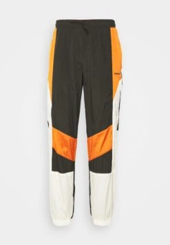 Hugo Delem - Tracksuit Bottoms - Black 12 Hugo Delem - Tracksuit Bottoms - Black -Hugo a6446864a0d04cdf80b11de3e9f02c60