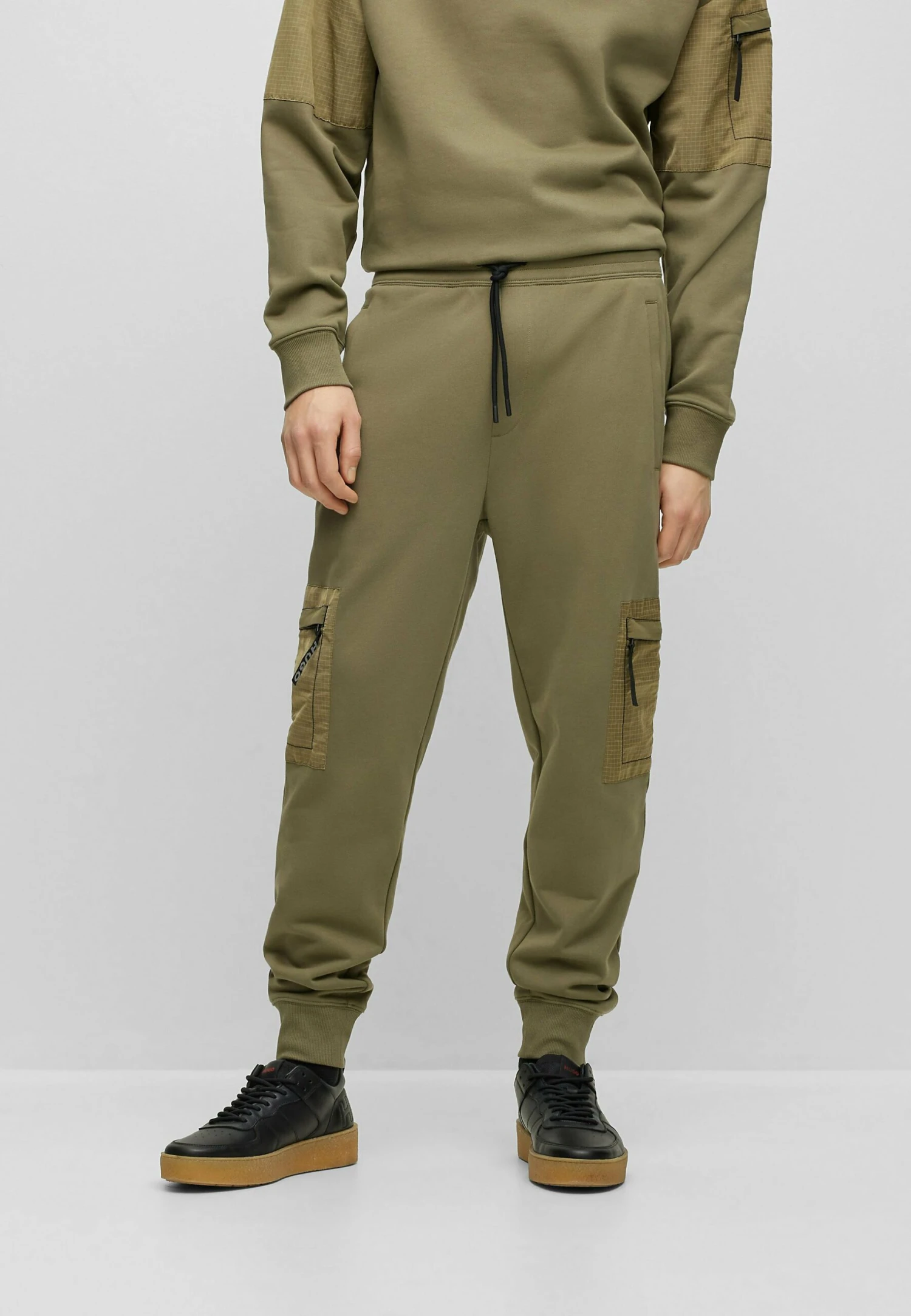 Hugo Duercia - Cargo Trousers - Open Green Five 3 Hugo Duercia - Cargo Trousers - Open Green Five