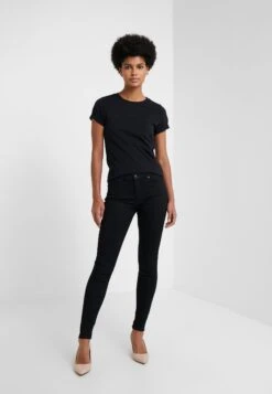 Hugo The Plain Tee - Basic T-Shirt - Black -Hugo a706f390202c4a53a30c4ea36962f5d7