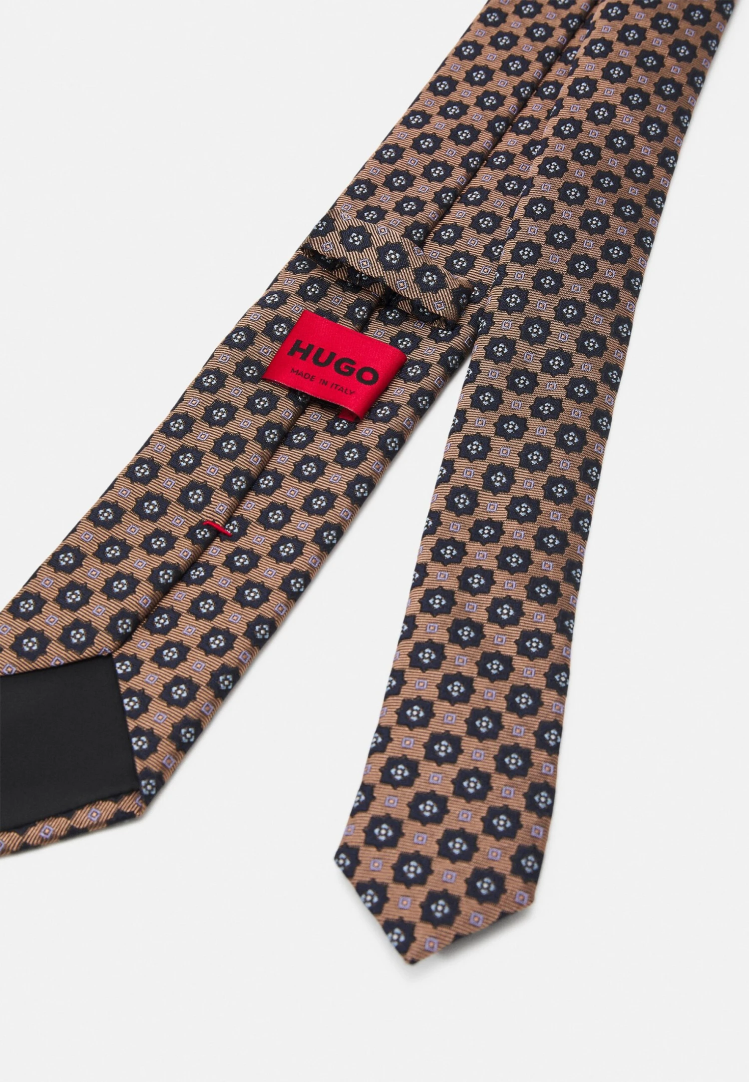 Hugo Tie - Tie - Light/Pastel Red 4 Hugo Tie - Tie - Light/Pastel Red - Image 2