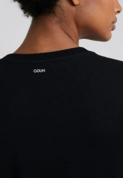 Hugo The Plain Tee - Basic T-Shirt - Black -Hugo a8bf61d7020f4b65a2cac323a7eac62c