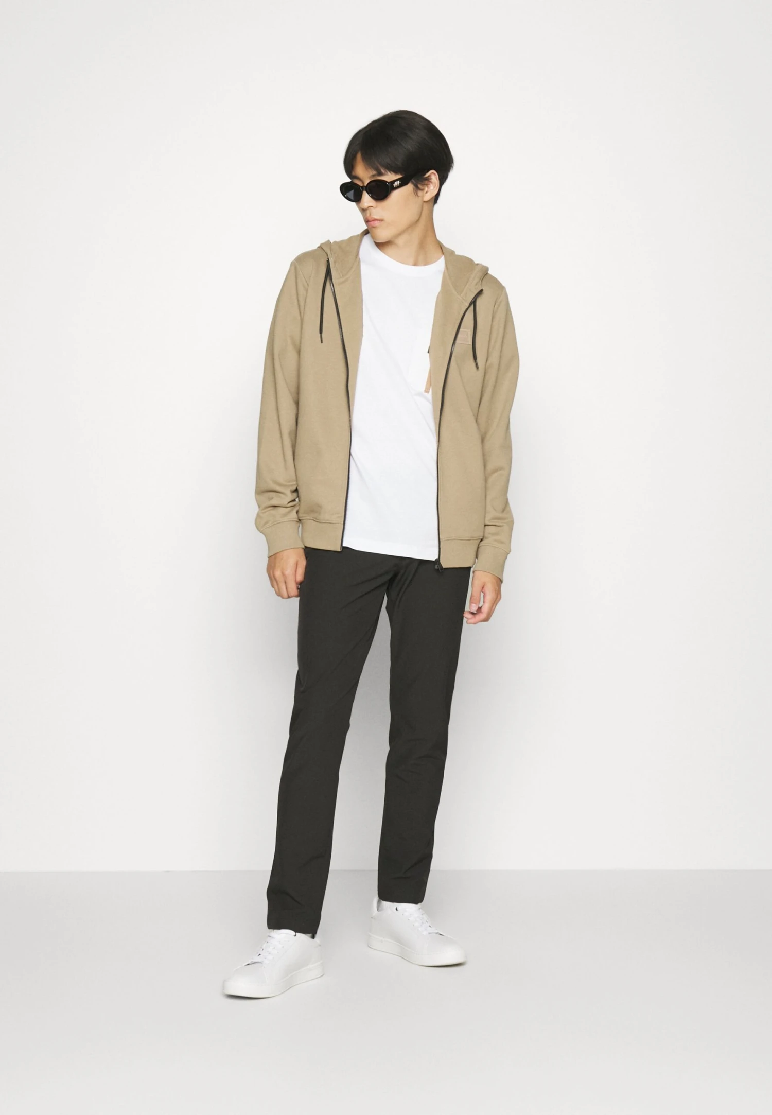 Hugo Daple - Zip-Up Sweatshirt - Open Brown 7 Hugo Daple - Zip-Up Sweatshirt - Open Brown - Image 5