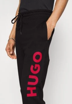 Hugo Dutschi - Tracksuit Bottoms - Black -Hugo aea3ed70fef644f6931ce3ef189d597b