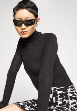 Hugo Dinelane - Long Sleeved Top 12 Hugo Dinelane - Long Sleeved Top -Hugo b1c65fcaa8064430bfadf639bfaa22ee