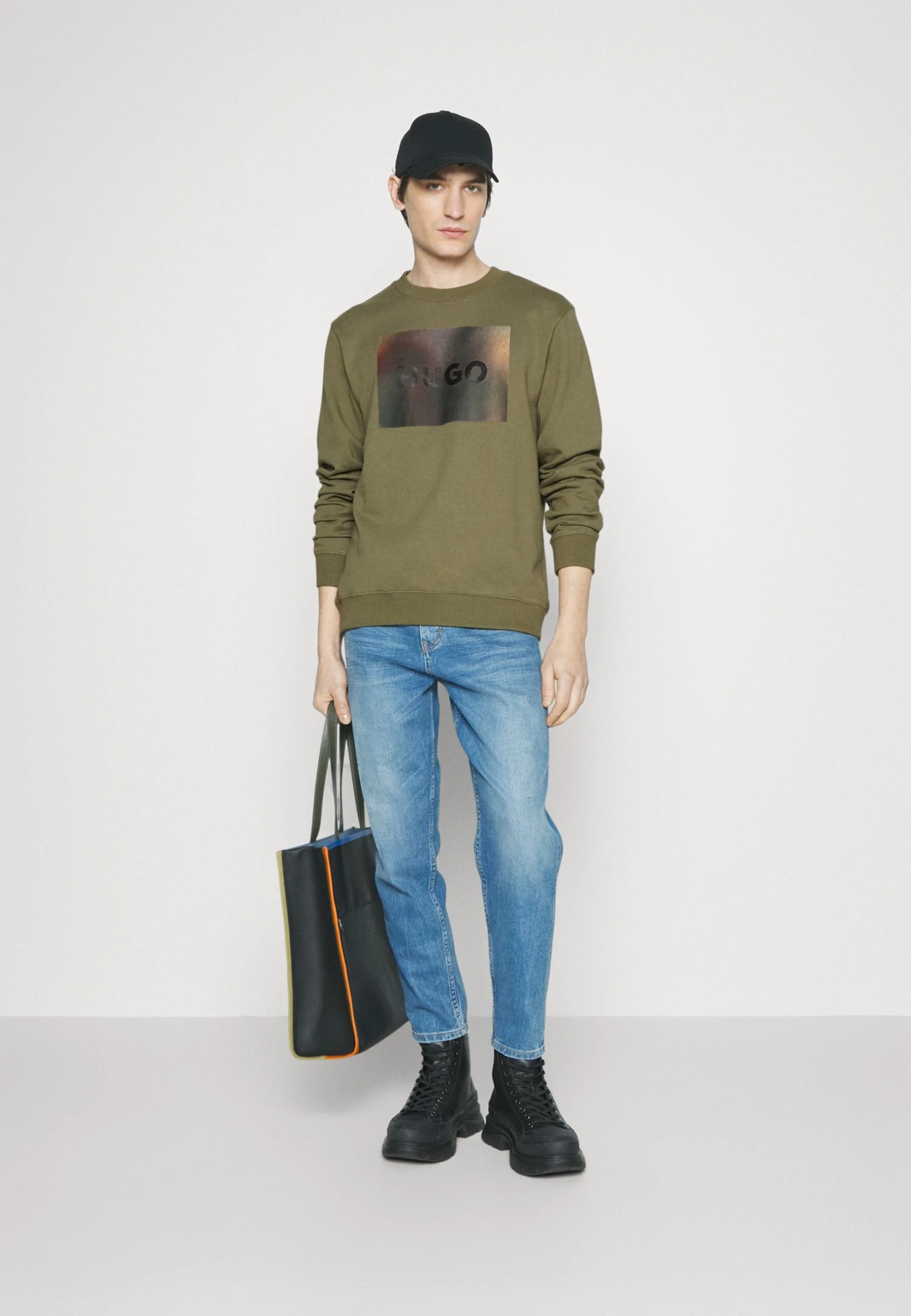 Hugo Duragol_U232 - Sweatshirt - Open Green 4 Hugo Duragol_U232 - Sweatshirt - Open Green - Image 2