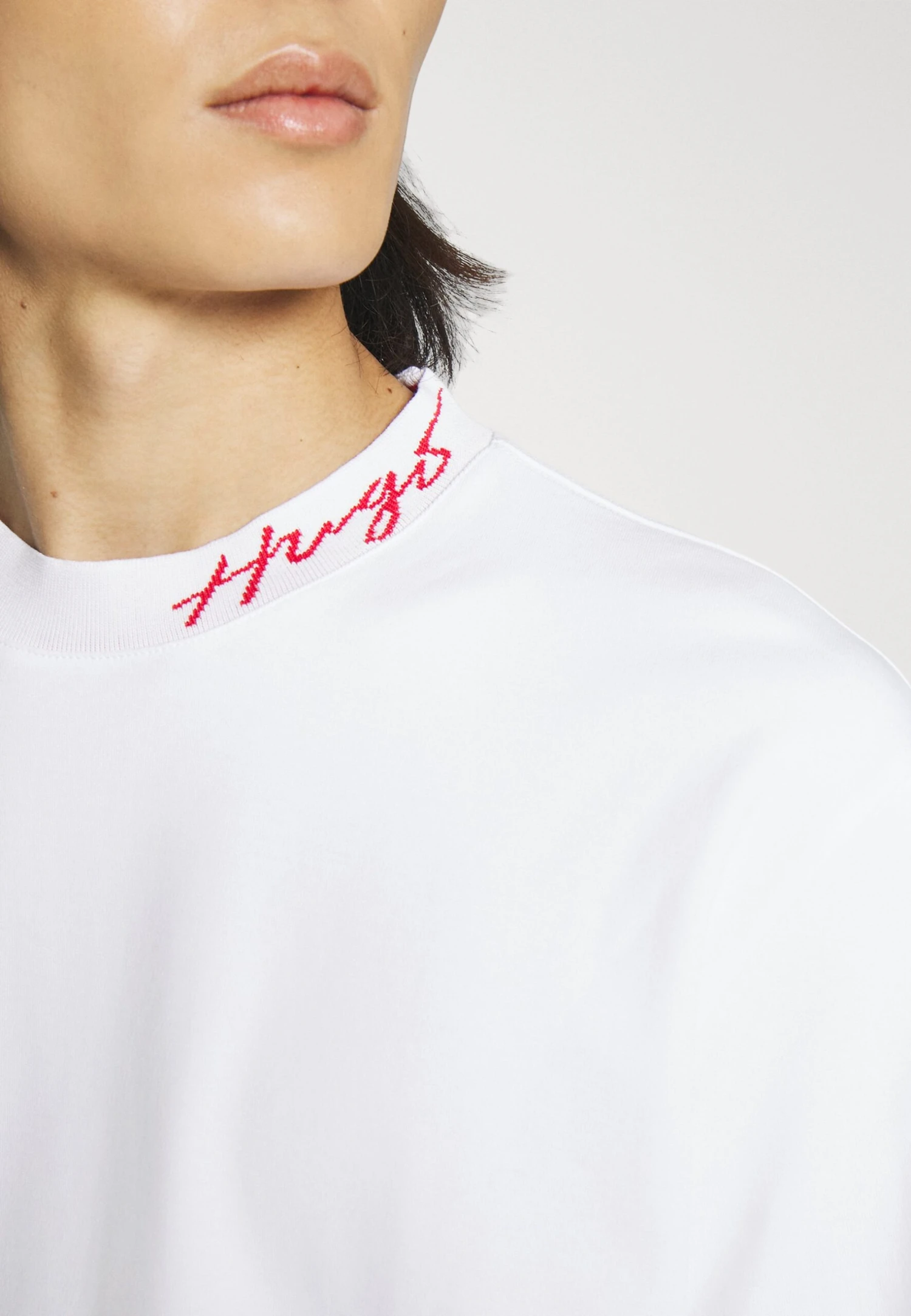 Hugo Demming - Basic T-Shirt - White 8 Hugo Demming - Basic T-Shirt - White - Image 6