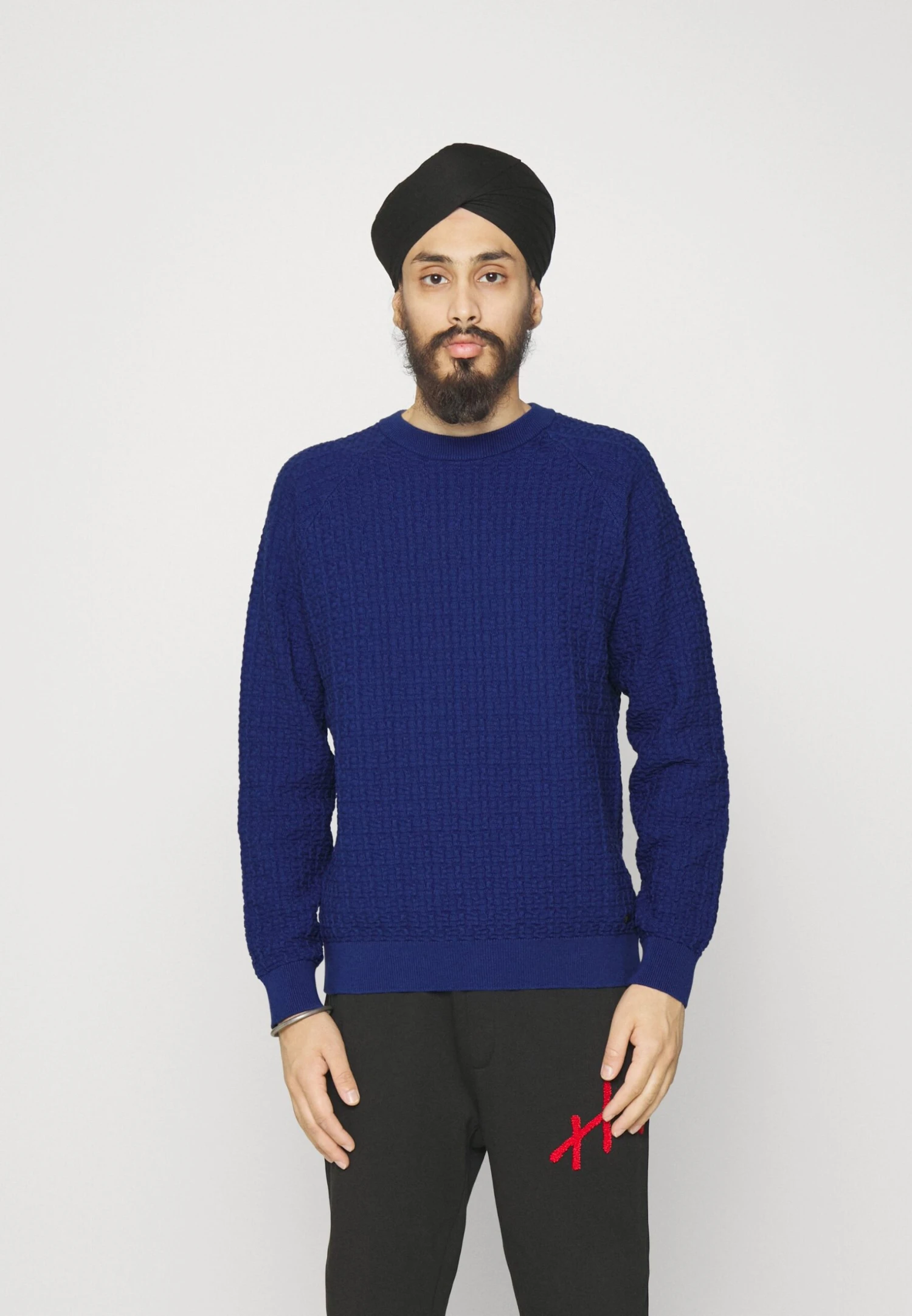 Hugo Srido - Jumper - Medium Blue 3 Hugo Srido - Jumper - Medium Blue
