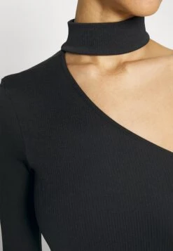 Hugo Neleari - Top - Black -Hugo c1f0e39c799948c3b82f814e57f6706f