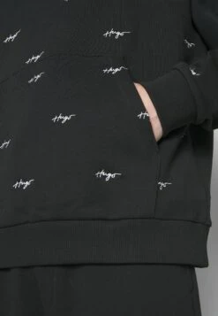 Hugo Sweatshirt - Black One 13 Hugo Sweatshirt - Black One -Hugo c3149430e6764797a97e3478e2b23f86