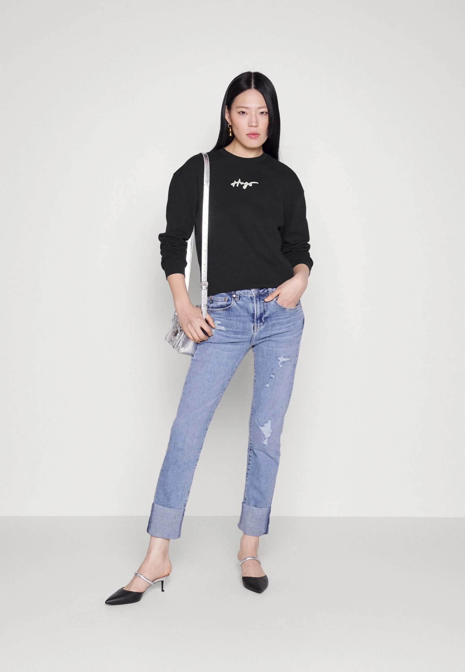 Hugo Easy Crew - Sweatshirt - Black 4 Hugo Easy Crew - Sweatshirt - Black - Image 2