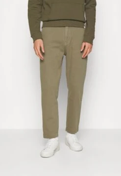 Hugo Zeeb - Trousers - Green